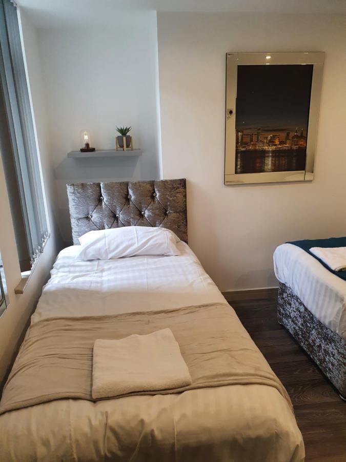 Modern City Centre Apartments ลิเวอร์พูล ภายนอก รูปภาพ