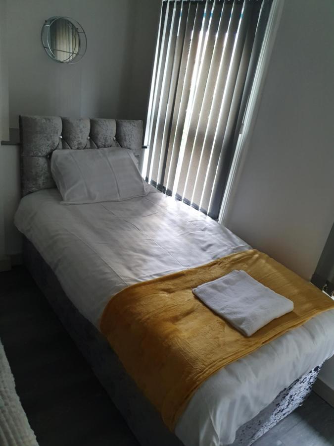 Modern City Centre Apartments ลิเวอร์พูล ภายนอก รูปภาพ