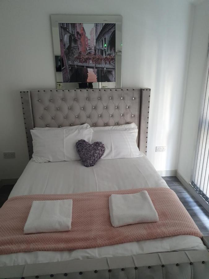 Modern City Centre Apartments ลิเวอร์พูล ภายนอก รูปภาพ